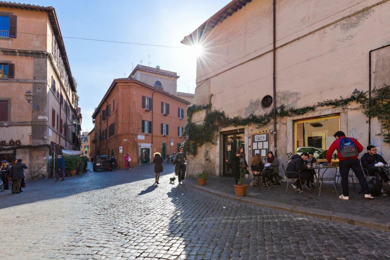 Enchanting Loft In Trastevere Rome Exterior photo